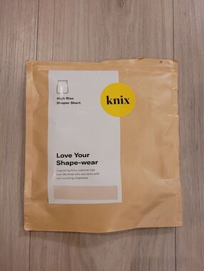 KNIX | Shorty Shaper High Rise Shaper Short | Sz. S